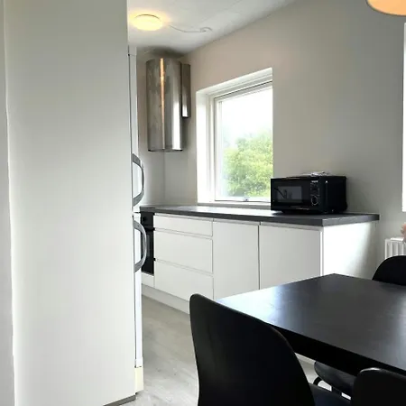 Spacious For 4 Aalborg