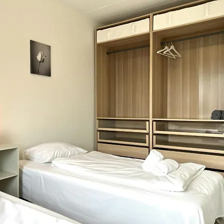 Spacious For 4 Appartement *