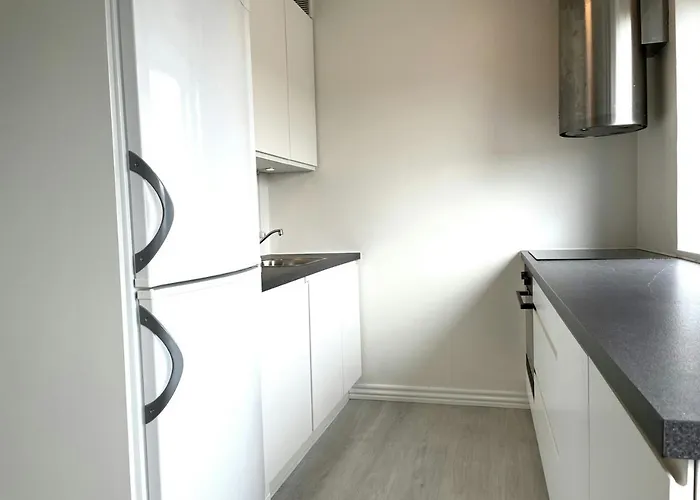Apartment Spacious For 4 *