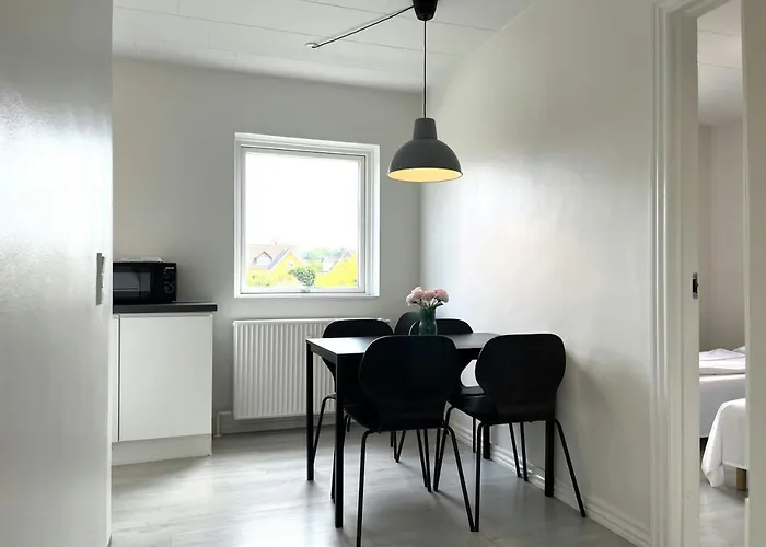 Spacious For 4 Lägenhet Ålborg